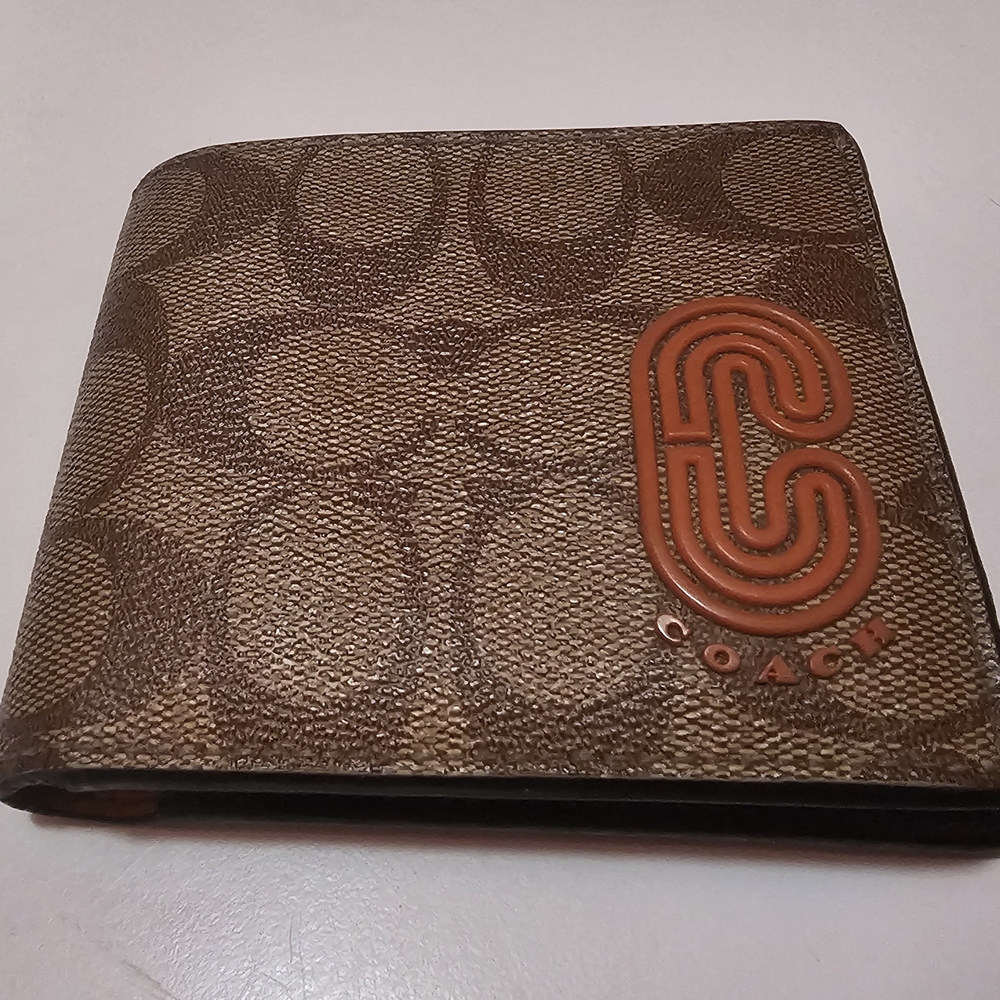 Sleek Blue and Brown Key Card Holder - Picture 3 of 4